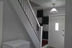1567 S 100th St, West Allis, WI 53214 - Photo 20