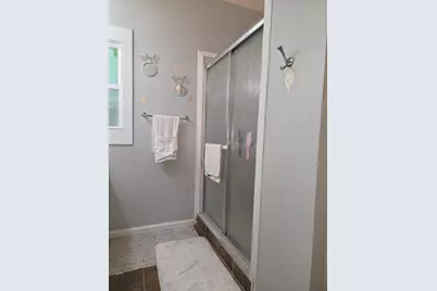 1567 S 100th St, West Allis, WI 53214 - Photo 14