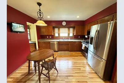 1804 W Clayton Crest Ave, Milwaukee, WI 53221 - Photo 16