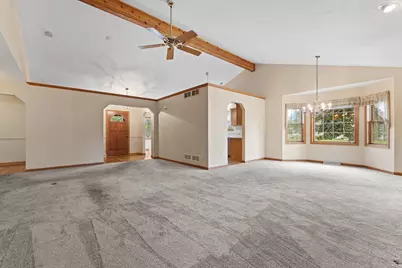 W155N6631  Blue Heron Dr, Menomonee Falls, WI 53051 - Photo 18