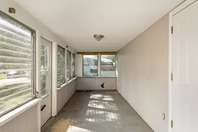 8505 W Arthur Ave, West Allis, WI 53227 - Photo 24