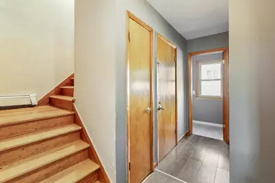 8505 W Arthur Ave, West Allis, WI 53227 - Photo 14