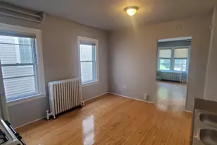 3138 N Pierce St, Milwaukee, WI 53212 - Photo 4