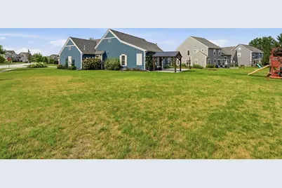 1724  Moccasin Trl, Waukesha, WI 53189 - Photo 66
