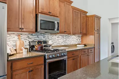 1724  Moccasin Trl, Waukesha, WI 53189 - Photo 24