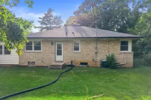 5630 S 20th St, Milwaukee, WI 53221 - Photo 28