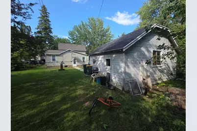 94 E 12th St, Fond du Lac, WI 54935 - Photo 2