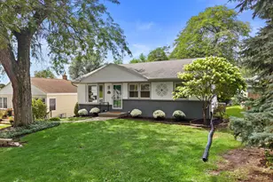 265 N 112th St, Wauwatosa, WI 53226 - Photo 32