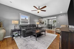 265 N 112th St, Wauwatosa, WI 53226 - Photo 4