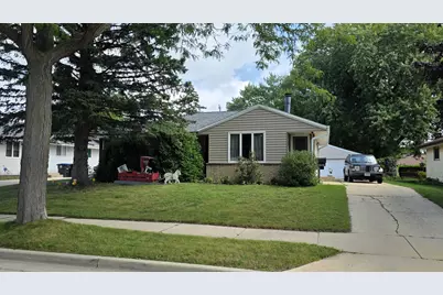 6168 S Merrill Ave, Cudahy, WI 53110 - Photo 2