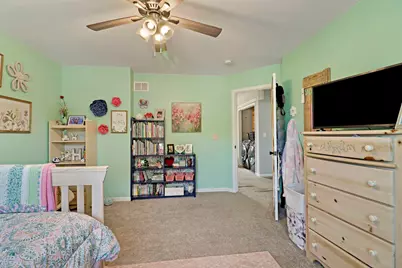 452  Sumner St, Genoa City, WI 53128 - Photo 20
