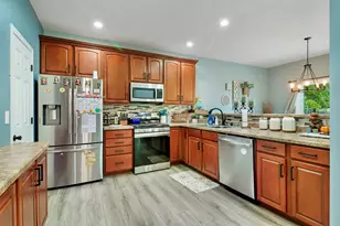 452 Sumner St, Genoa City, WI 53128 - Photo 8