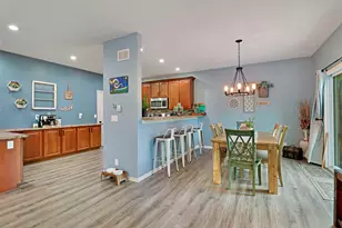 452 Sumner St, Genoa City, WI 53128 - Photo 10