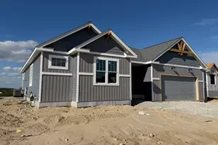 308 Midge St, Johnson Creek, WI 53038 - Photo 2