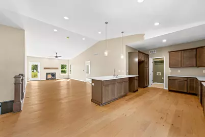 1527 N Stuart Rd, Racine, WI 53177 - Photo 10