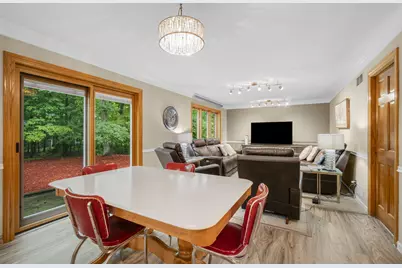 14700 W Fleetwood Ln, New Berlin, WI 53151 - Photo 24