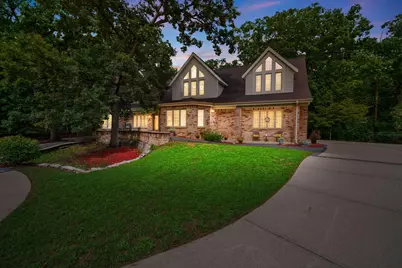 14700 W Fleetwood Ln, New Berlin, WI 53151 - Photo 1