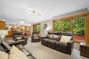 14700 W Fleetwood Ln, New Berlin, WI 53151 - Photo 26