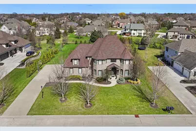 9665  Meadowdale Ln, Pleasant Prairie, WI 53158 - Photo 2
