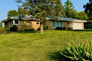 W140N7250 Lilly Rd, Menomonee Falls, WI 53051 - Photo 2