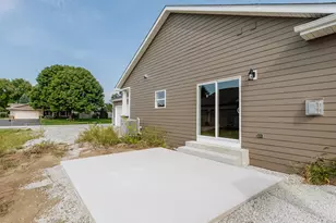 1529 N Stuart Rd, Racine, WI 53177 - Photo 34