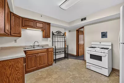 4031 W Morgan Ave, Milwaukee, WI 53221 - Photo 18