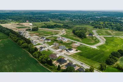 229  Mallard Ct #Lt51, Grafton, WI 53024 - Photo 2