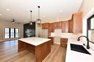 W208N16278 Renee Way, Jackson, WI 53037 - Photo 8