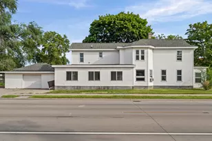 1603 Charles St, La Crosse, WI 54603 - Photo 2