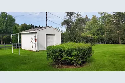 W160N9756  Colonial Dr, Germantown, WI 53022 - Photo 36