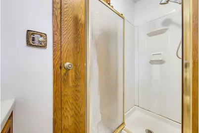 W160N9756  Colonial Dr, Germantown, WI 53022 - Photo 34