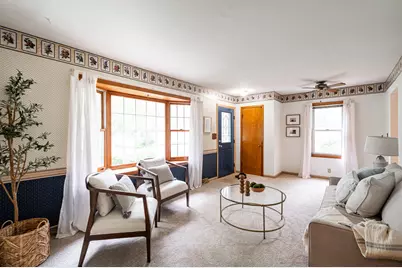 5833 W Calumet Rd, Milwaukee, WI 53223 - Photo 2