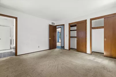 1600  Michael Dr, Waukesha, WI 53189 - Photo 38