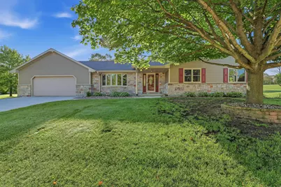 713  Audubon Rd, Howards Grove, WI 53083 - Photo 1