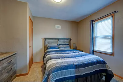 647 S 105th St, West Allis, WI 53214 - Photo 8
