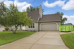126 13th Ave, Racine, WI 53182 - Photo 2