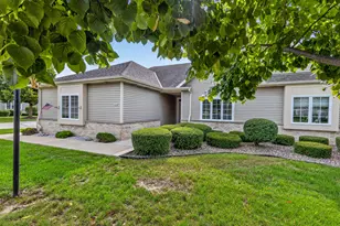 5333 S Butterfield Way, Greenfield, WI 53221 - Photo 1