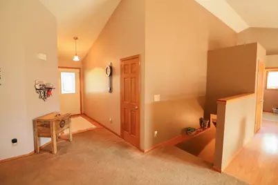 2422  Krause Rd, Onalaska, WI 54650 - Photo 4