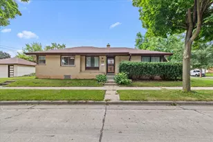 7429 W Glendale Ave, Milwaukee, WI 53218 - Photo 1