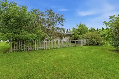 4302 E Parke Ridge Ln, Sheboygan, WI 53083 - Photo 20