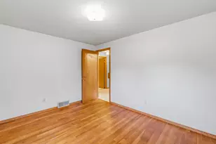 4302 E Parke Rdg Ln, Sheboygan, WI 53083 - Photo 16
