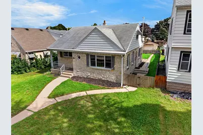 3026 S 41st St, Milwaukee, WI 53215 - Photo 6