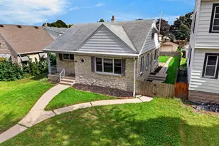 3026 S 41st St, Milwaukee, WI 53215 - Photo 6