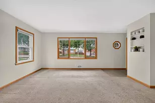 3026 S 41st St, Milwaukee, WI 53215 - Photo 12