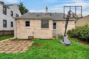3026 S 41st St, Milwaukee, WI 53215 - Photo 44