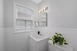 8129 W Burleigh St, Milwaukee, WI 53222 - Photo 10
