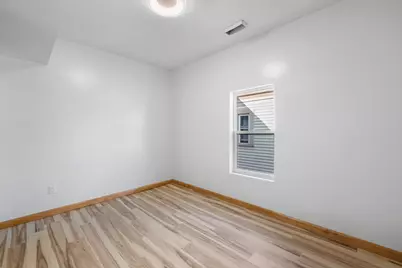 909  Vine St, La Crosse, WI 54601 - Photo 18