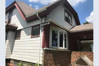 3763 N 10th St, Milwaukee, WI 53206 - Photo 2