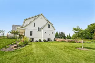 N52W30598 Moraine Dr, Hartland, WI 53029 - Photo 56