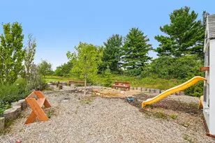 N52W30598 Moraine Dr, Hartland, WI 53029 - Photo 58
